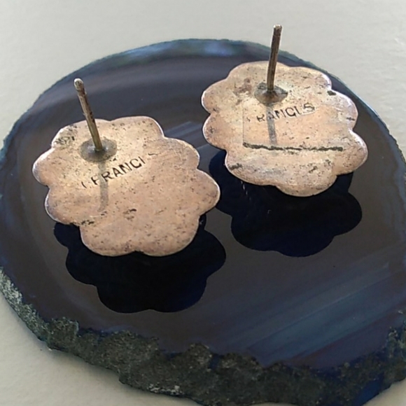 Native American Natural Turquoise Inlay Hand Stamped Scalloped Sterling Silver - Picture 10 of 16